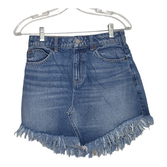 We The Free Bailey Denim Mini Skirt Frayed Raw Curved Hem Women 25 - Picture 3 of 12